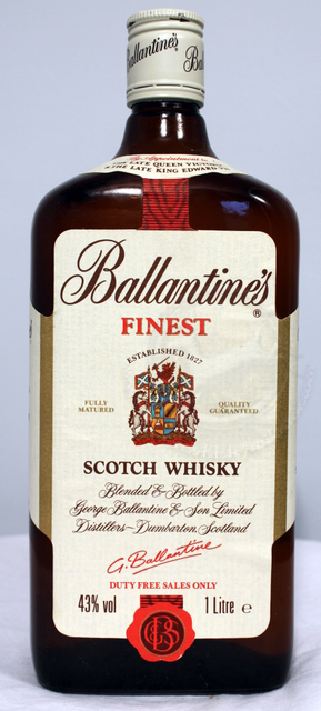 Ballantines Finest front image