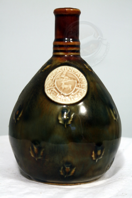 Mckinlays Decanter front image