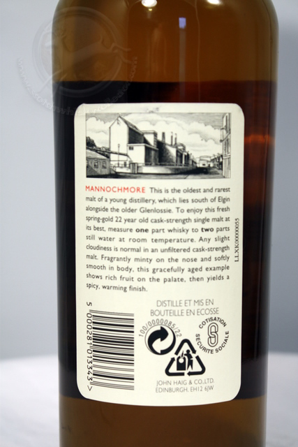 Mannochmore 1974 rear detailed image of bottle