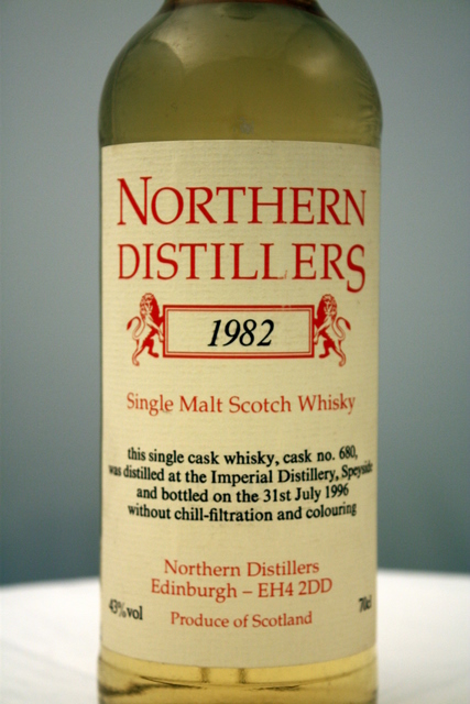 Imperial Distillery 1982 front detailed image of bottle Imperial Distillery 1982 front detailed image of bottle